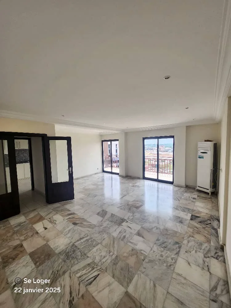 Appartement 03 chambres - Bonapriso | 1 200 000FCFA