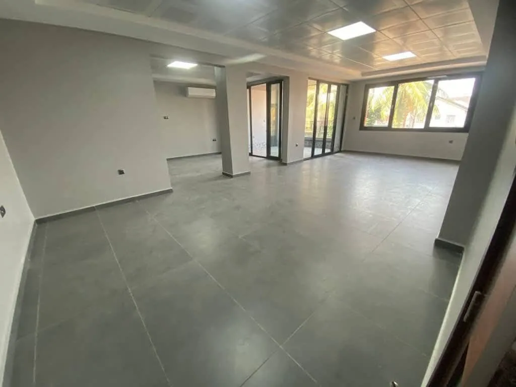 Appartement 03 chambres disponibles à Bonapriso | 850 000FCFA