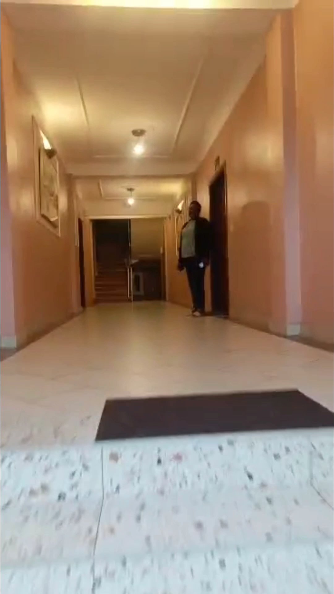 Studio à louer à Bonapriso | 350 000FCFA
